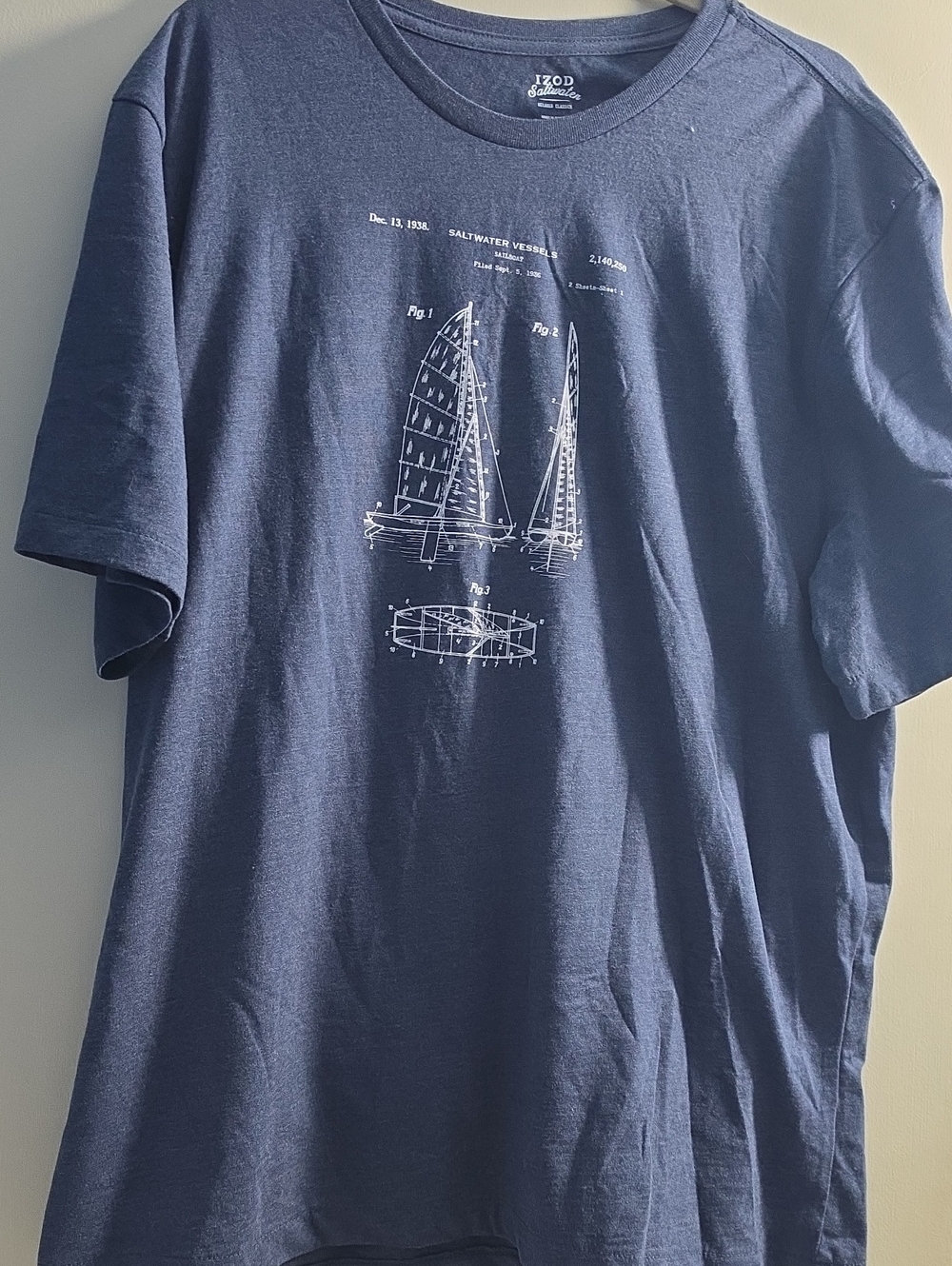 Izod Navy Short Sleeve T-Shirt with White Sailboat Graphic